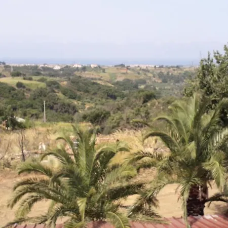 Casetta In Campagna * Santa Maria Del Cedro